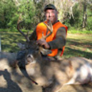 Meet your Posher, Casey